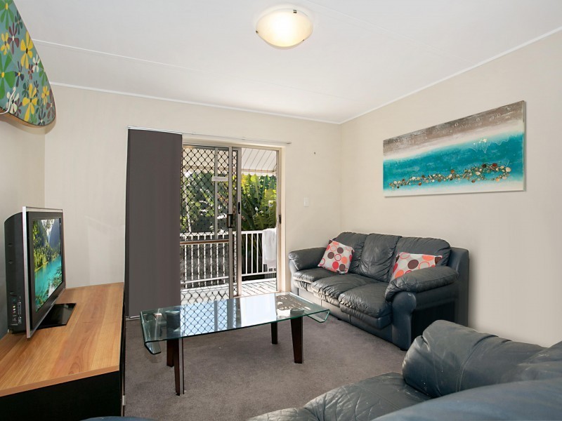 4/60 Paradise Island Road, Surfers Paradise QLD 4217