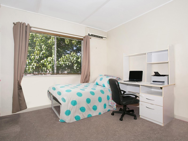 4/60 Paradise Island Road, Surfers Paradise QLD 4217