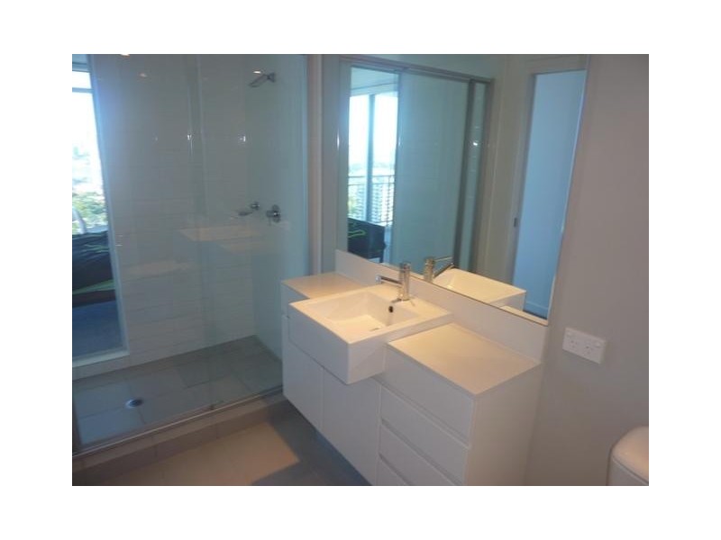 22603/5 Lawson Street, Southport QLD 4215