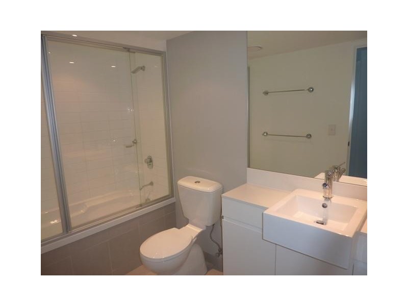 22603/5 Lawson Street, Southport QLD 4215