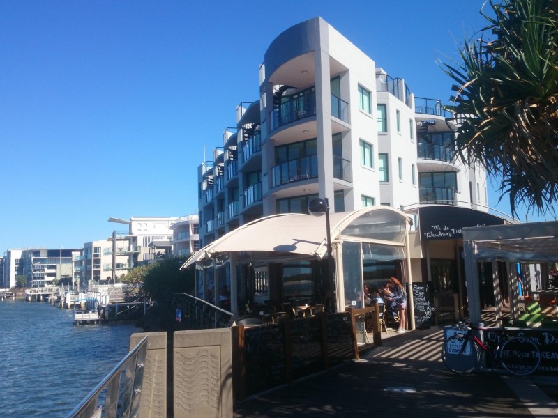 4 Tay Avenue, Caloundra QLD 4551