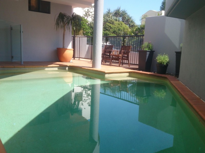 4 Tay Avenue, Caloundra QLD 4551