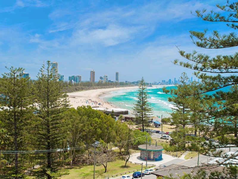 Apartment 74/45 Hayle Street, Burleigh Heads QLD 4220