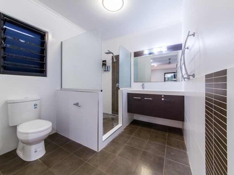 18 Abell Road, Cannonvale QLD 4802