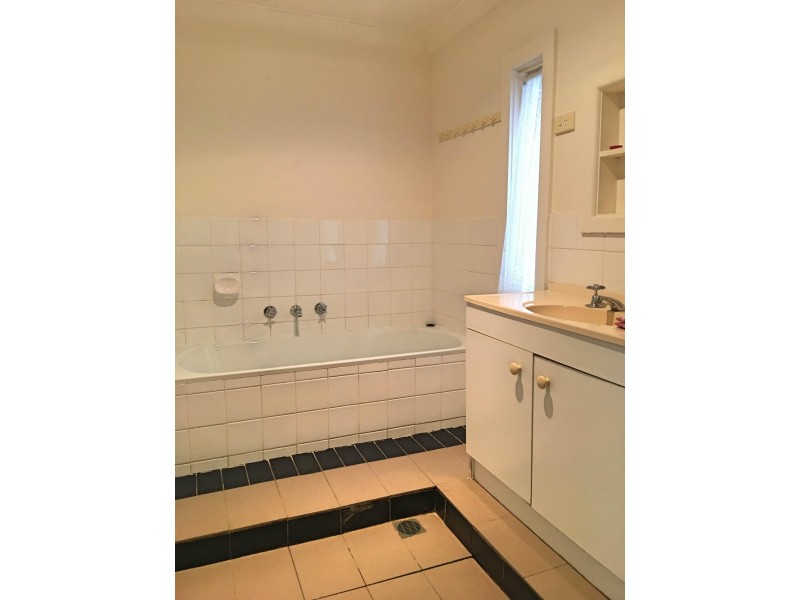 67 Thornton Street, Wellington NSW 2820
