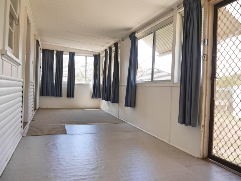 42 Pierce Street, Wellington NSW 2820