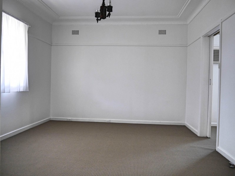 42 Pierce Street, Wellington NSW 2820