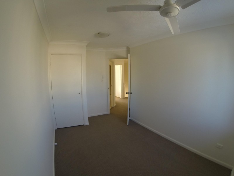 Unit 37/300 cottesloe, Mermaid Waters QLD 4218