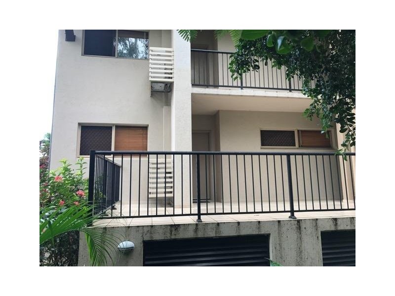 304/55-57 Clifton Road, Clifton Beach QLD 4879