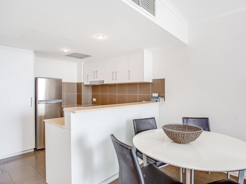 1101/1 Ocean Street, Burleigh Heads QLD 4220