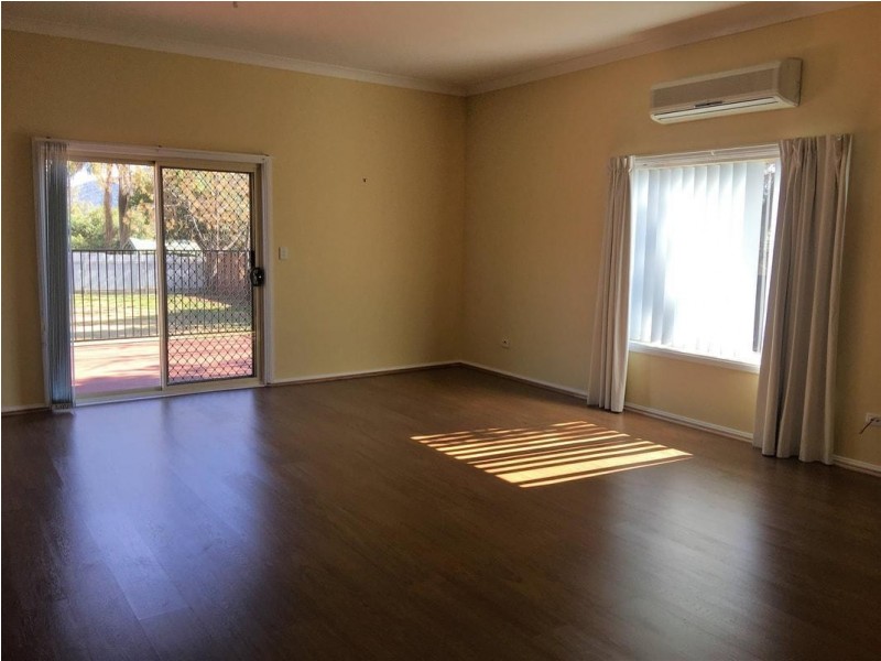 131 Pierce Street, Wellington NSW 2820