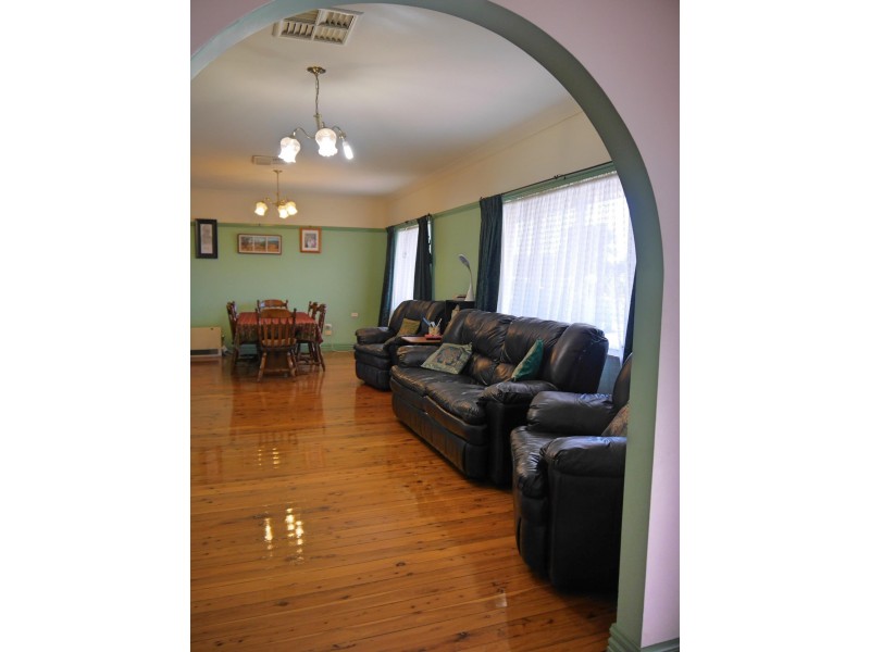 15 Gisborne Lane, Wellington NSW 2820