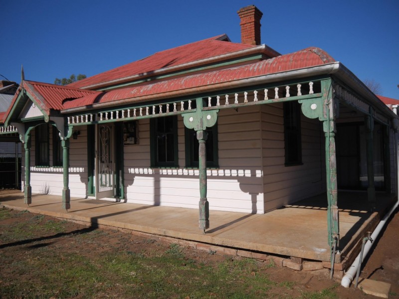 85 Warne Street, Wellington NSW 2820