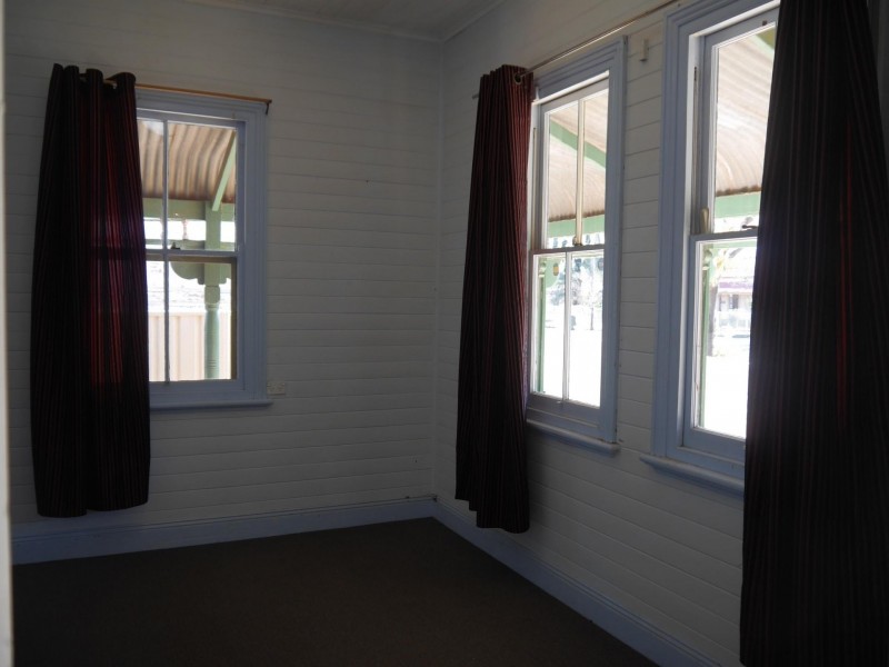 85 Warne Street, Wellington NSW 2820