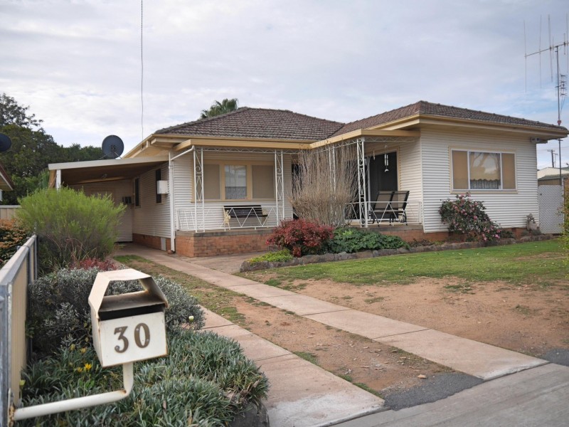 30 Clive Street, Wellington NSW 2820