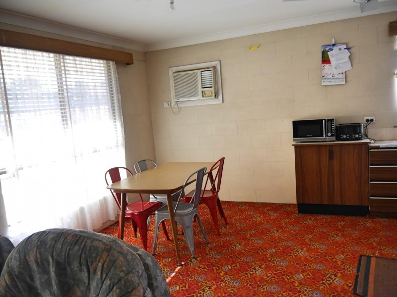 5 Palmer Street, Wellington NSW 2820