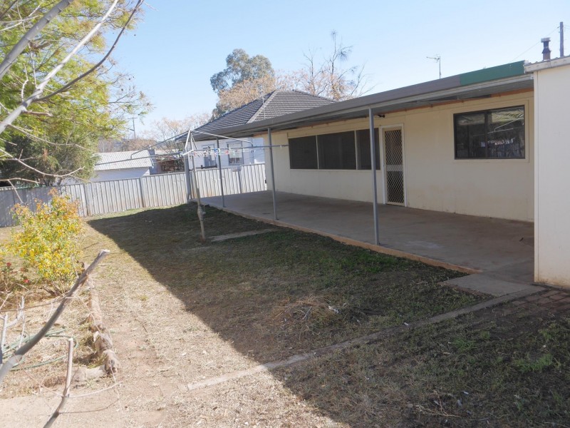 5 Palmer Street, Wellington NSW 2820