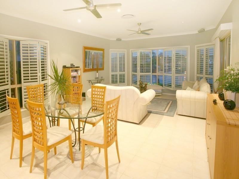 40 Cotlew St East, Southport QLD 4215