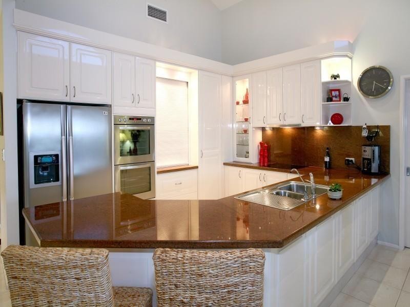 40 Cotlew St East, Southport QLD 4215