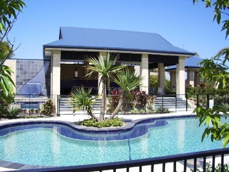 1 The Vistas Drive, Carrara QLD 4211