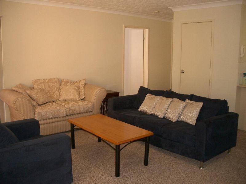 16-26 Waverley Street, Southport QLD 4215