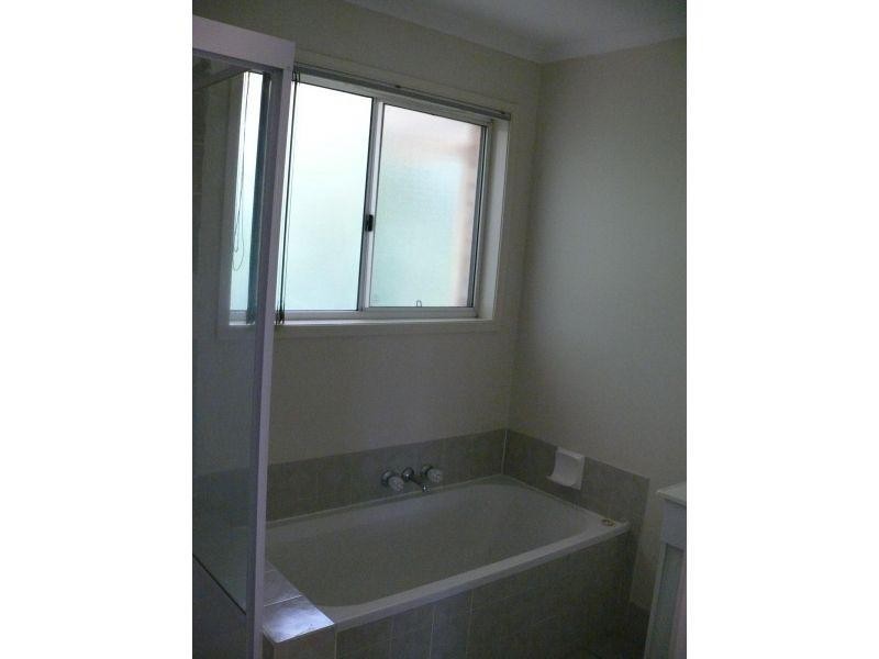 Carrara QLD 4211