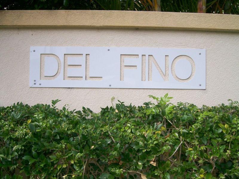 Chevron Island QLD 4217