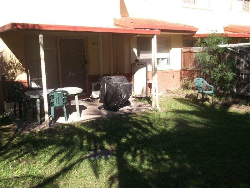 6 Samanthas Way, Slacks Creek QLD 4127