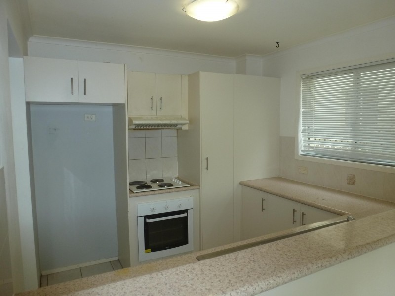 102 Alexander Drive, Highland Park QLD 4211