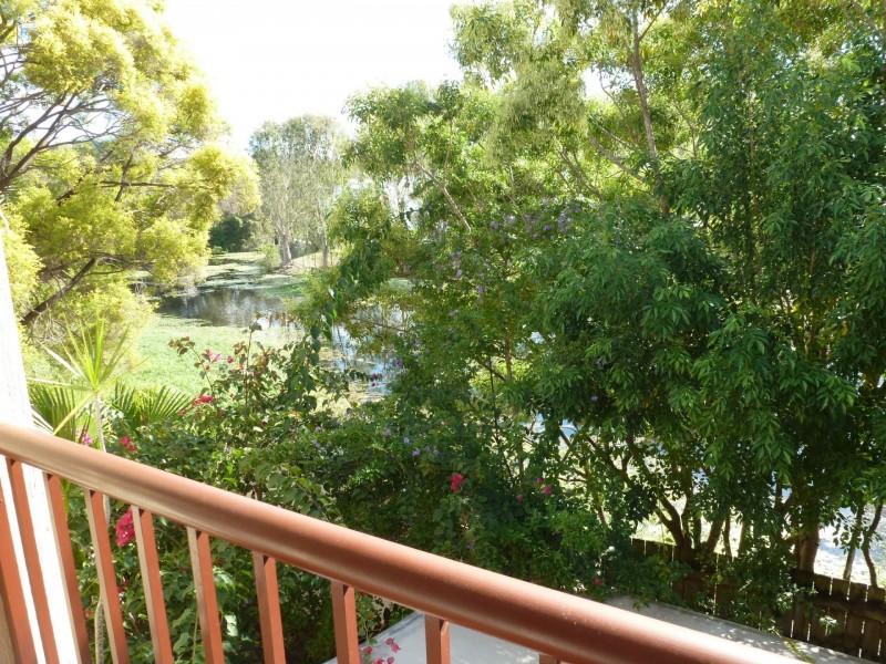 03/102 Alexander Drive, Highland Park QLD 4211