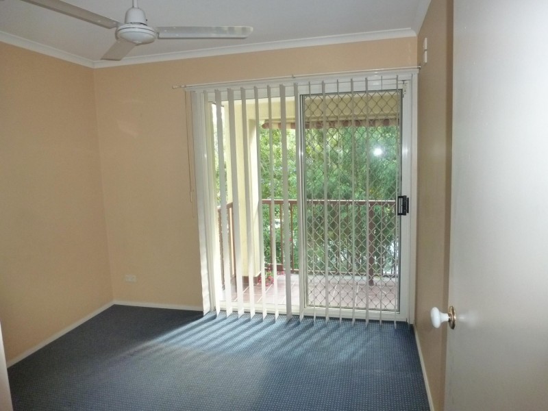 03/102 Alexander Drive, Highland Park QLD 4211