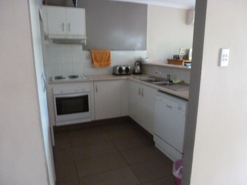 102 Alexander Drive, Highland Park QLD 4211