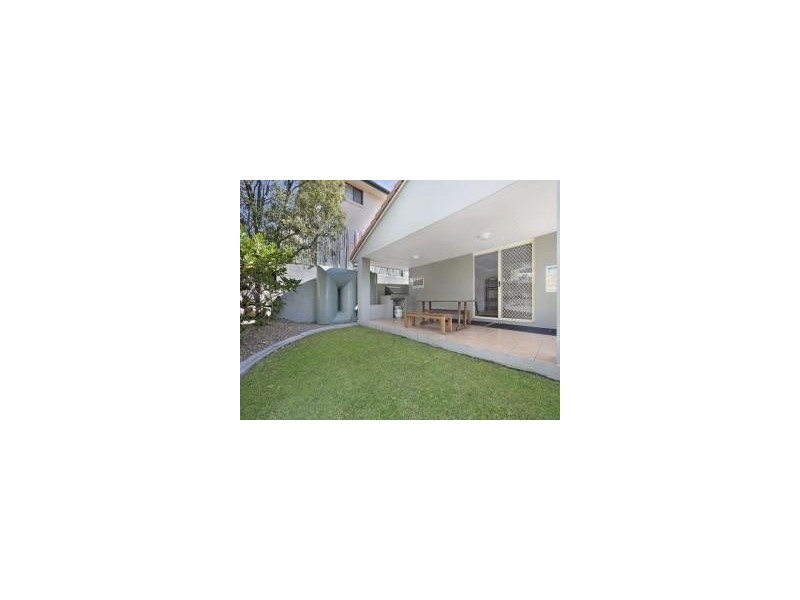 20/519 Tingal Road, Wynnum QLD 4178