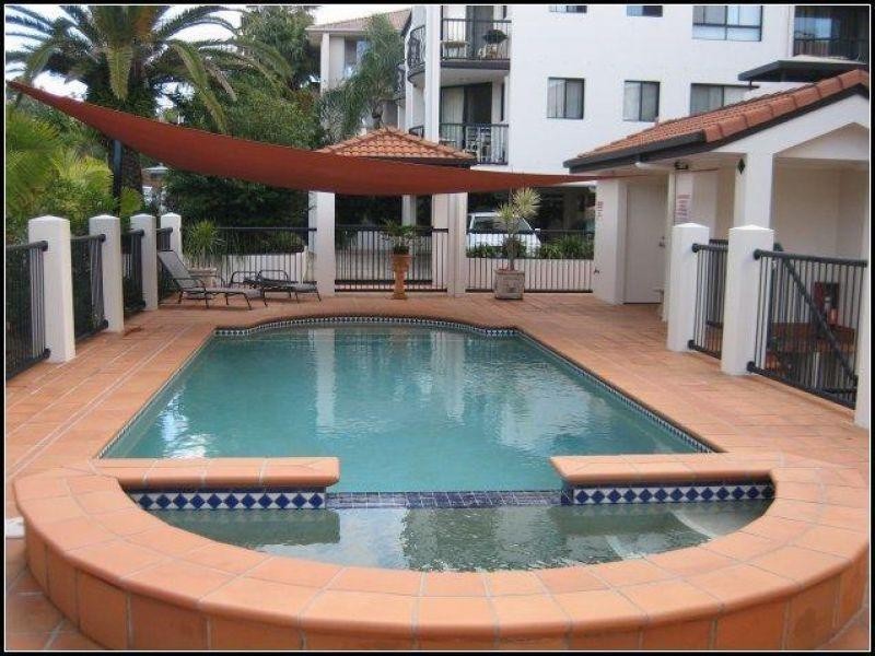 13/11- 15 Owens Lane, Southport QLD 4215