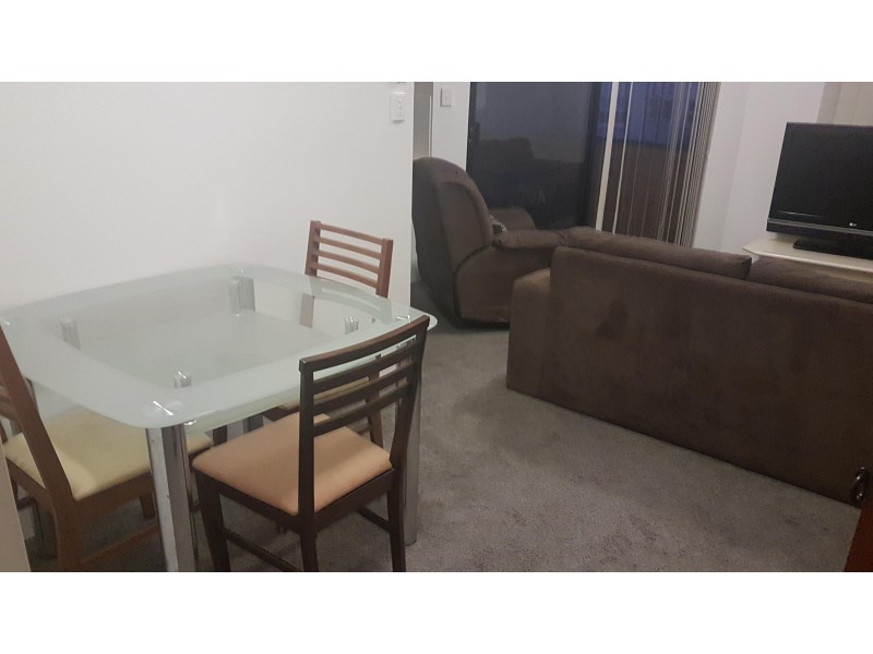 13/11- 15 Owens Lane, Southport QLD 4215