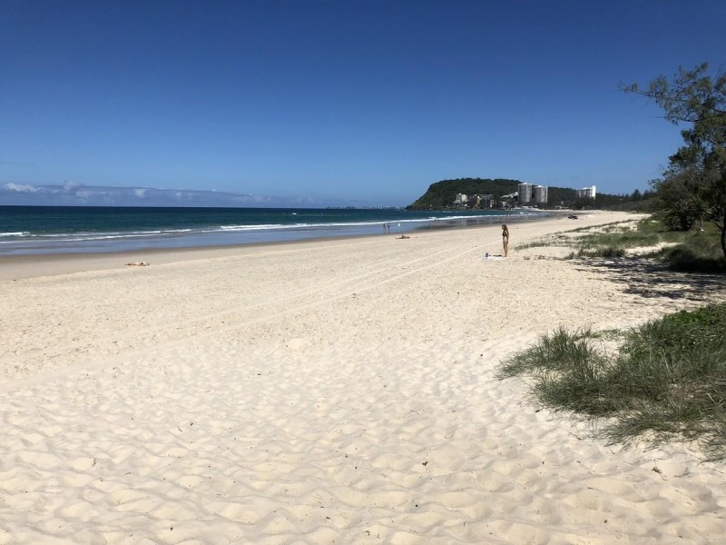 30/6 Fifth Avenue, Burleigh Heads QLD 4220