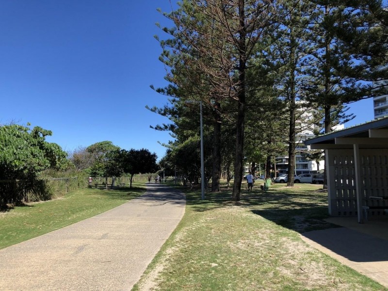 30/6 Fifth Avenue, Burleigh Heads QLD 4220