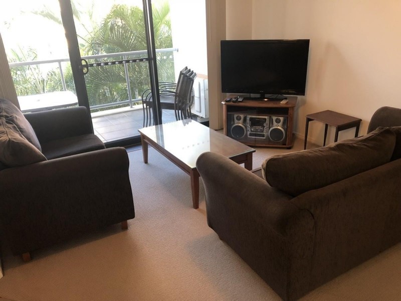 30/6 Fifth Avenue, Burleigh Heads QLD 4220