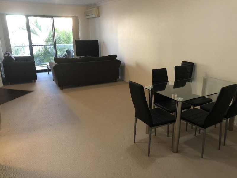 30/6 Fifth Avenue, Burleigh Heads QLD 4220
