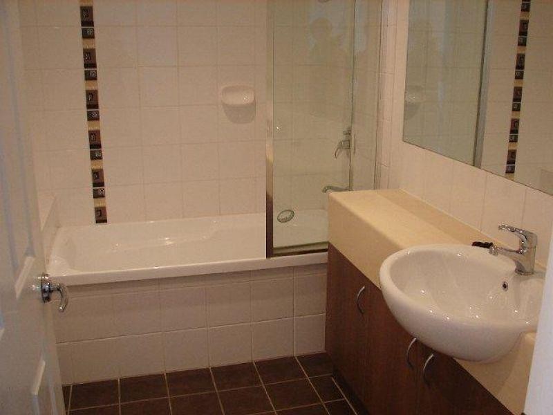 30/6 Fifth Avenue, Burleigh Heads QLD 4220