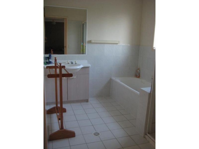 LTU  LTU/9 Bayside Court, Thorneside QLD 4158
