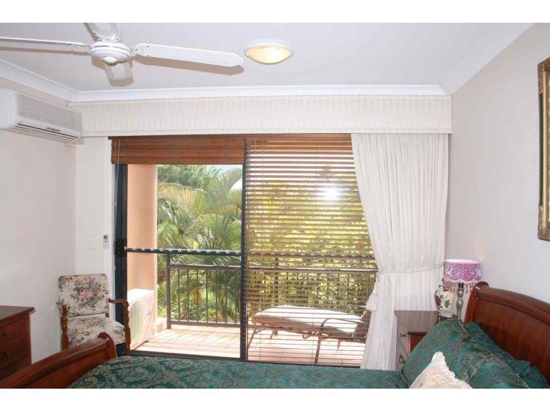 85 Palm Meadows Drive, Carrara QLD 4211