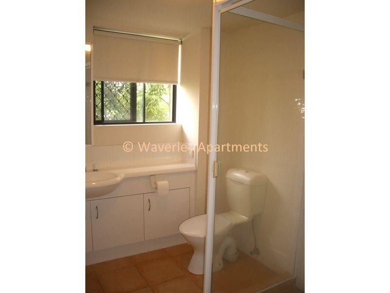 16-26 Waverley Street, Southport QLD 4215