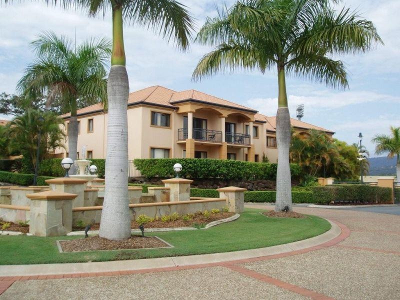 85 Palm Meadows Drive, Carrara QLD 4211