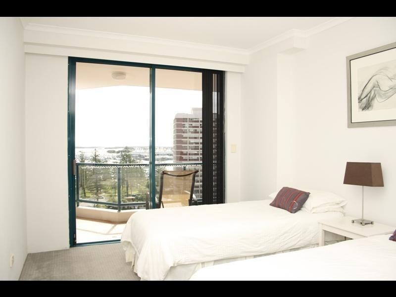 35/22 Montgomery Avenue, Main Beach QLD 4217