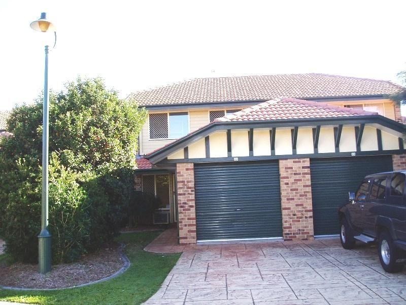 23 Tristan Court, Benowa QLD 4217