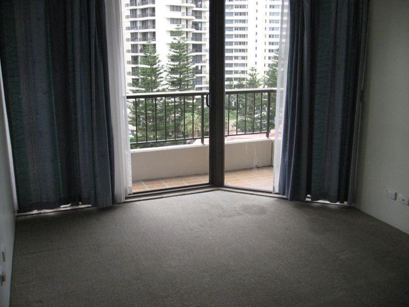 704/5-25 Enderley Avenue, Surfers Paradise QLD 4217