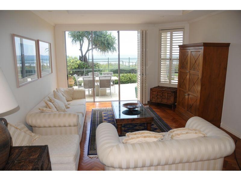 74 Old Burleigh Road, Surfers Paradise QLD 4217