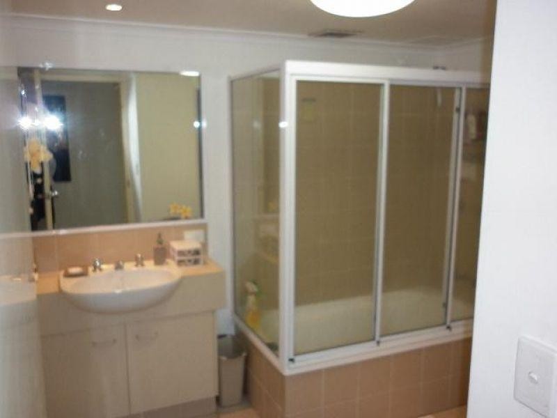 U338/1 West Burleigh Road, Burleigh Heads QLD 4220