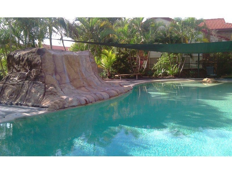 1A Alison Road, Carrara QLD 4211